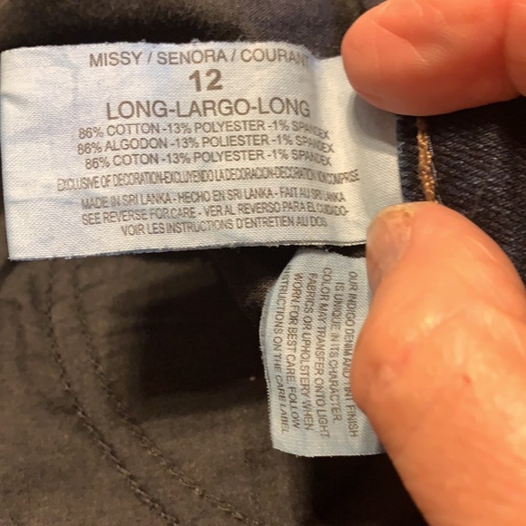 Gloria Vanderbilt “Tall” Ladies Jeans - Picture 2 of 6